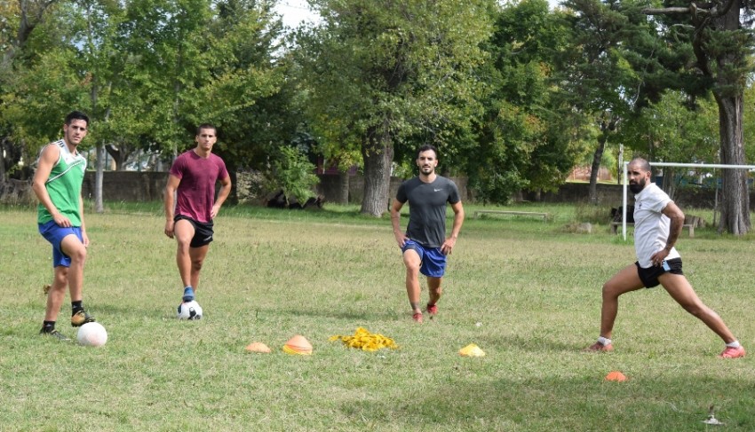 futbolistas-mbweb.jpg