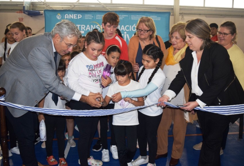 inaugura-poli-corte-de-cintaweb.jpg