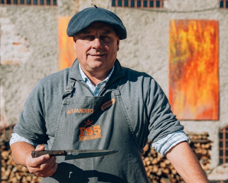ruso-matiaude-fuego-sagradoweb.jpg
